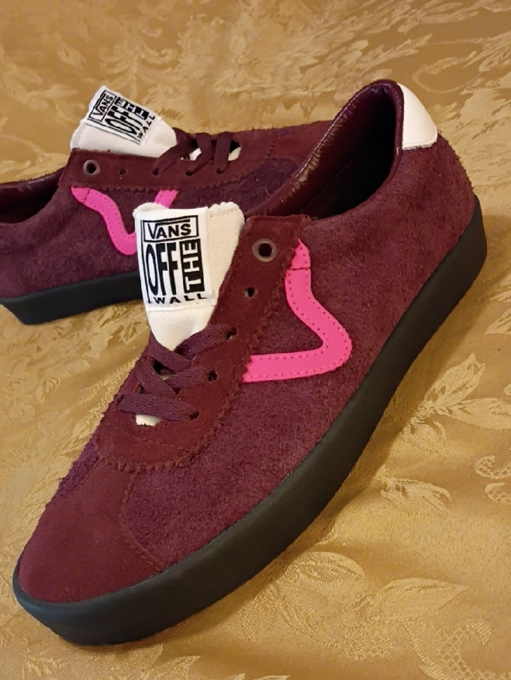 VANS  Brown Suede with Pink Stripe Black Rubber Sole Women's 9.5 Men's 8.0
